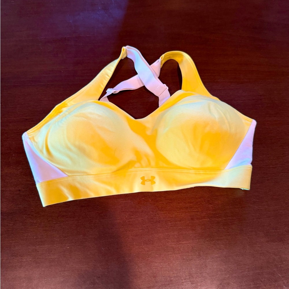 EUC UNDER ARMOUR SPORTS BRA YELLOW AND WHITE SIZE LARGE